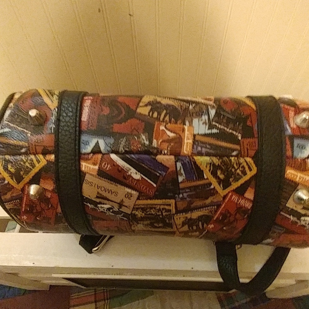 Multi colored purse - Picture 4 of 4